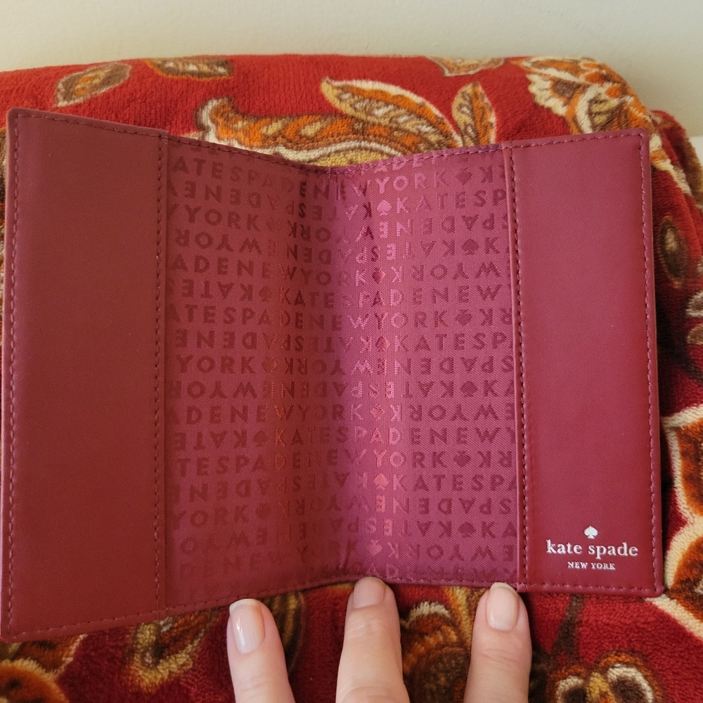 Kate Spade Brown Croc Embossed Passport Holder - Picture 2 of 3
